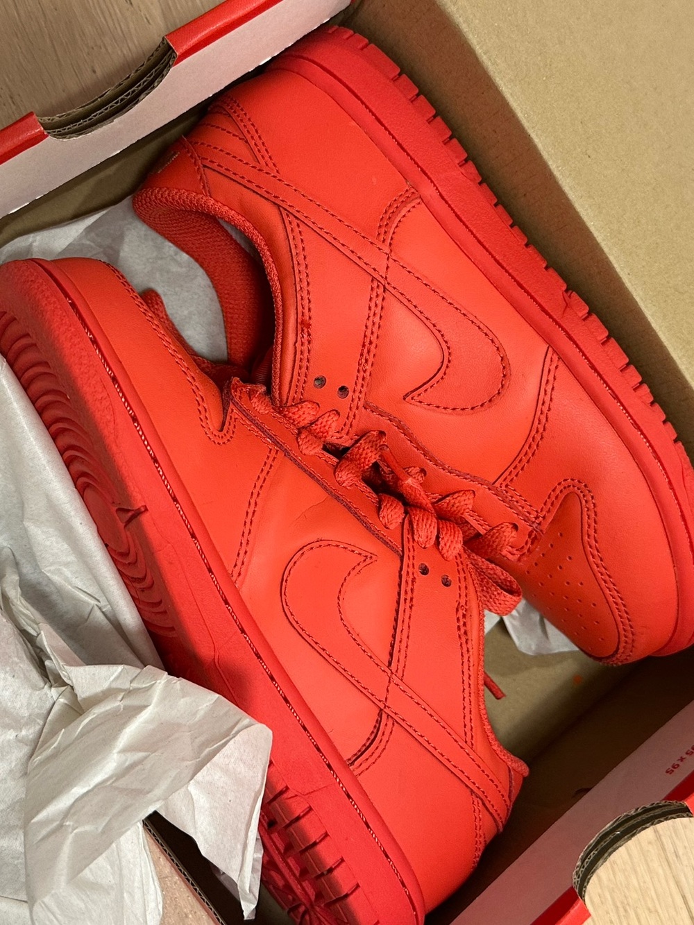 Nike Dunks Low - Picture 6 of 8